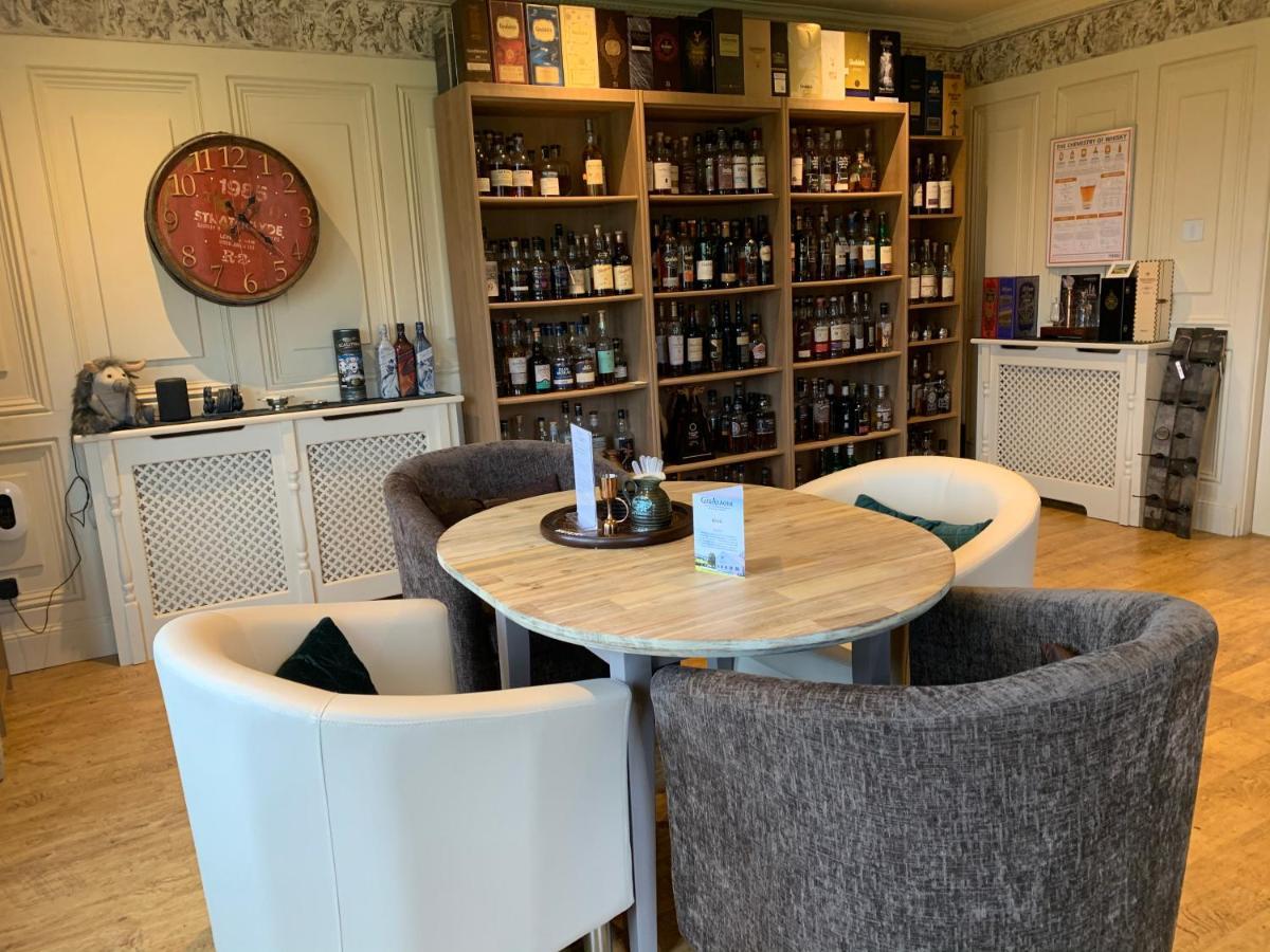 The Gables Whisky B&B ダフタウン エクステリア 写真